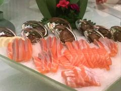 三文鱼拼鲍鱼刺身-新成海港大酒楼(康华路店)