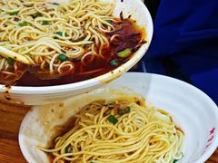 -重庆小面·抄手(解放碑好吃街店)