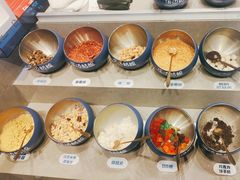 自助调料区-溪边姑娘·拉丝酸奶水果捞(春熙路店)