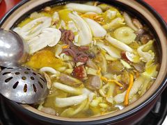 -菌之家·专业纯野生菌火锅·特色炒菌