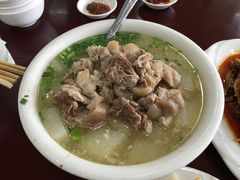 -荣生萝卜汤饭店