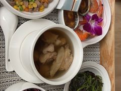 -臻儿屿月子会所(茶山店)