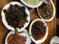 红烧肉-叶老大肥肠