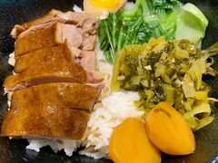 卤水鹅肉饭配潮州酸菜-MR鹅外