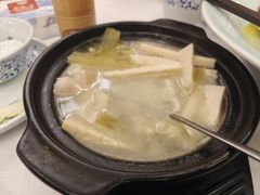 -围龙屋客家食府(福田店)