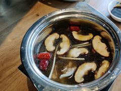 -龙聚德北京烤鸭(沙坪坝华宇A馆店)
