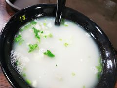 -万红路羊汤烧饼店(将台路店)