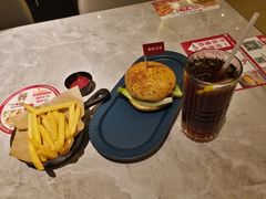 -必胜客(桂林中山店)