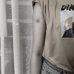 -明星刺青·洗纹身