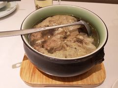 山泉水土猪肉汤-老湘亲·品鉴湘菜(湖里店)