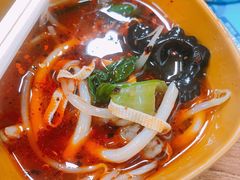 -天瑞福云南过桥米线(十里河店)