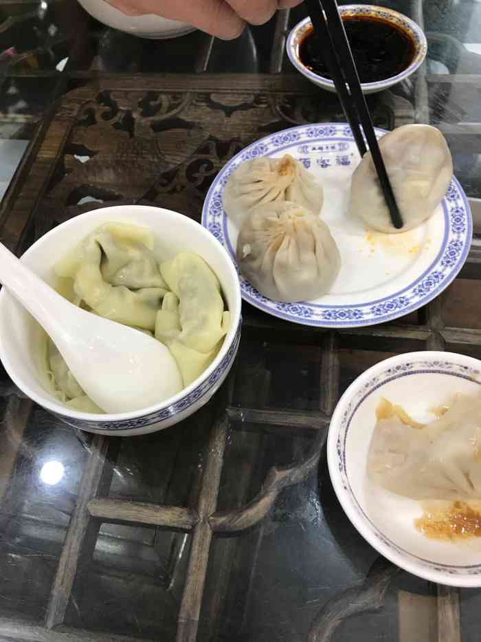 华庄难得有这么干净的店.就在家门口,很喜欢去.