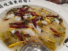 -江渔儿酸菜鱼(奥园广场金发购物中心店)