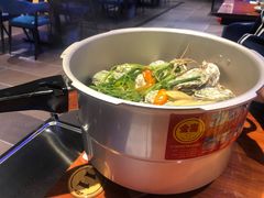 -千岛蚝高压锅生蚝·人参火锅(白云万达店)