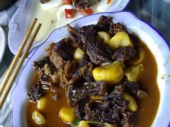 琉璃瓦片faye-板栗牛肉-白家寨子·山野白族菜(古城总店)