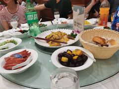 -山明水秀大饭店
