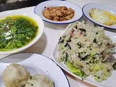 -舒蔡记生煎菜饭(云南中路店)