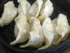 -罗卜李包子羊肉汤