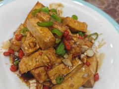 -湖南人家湘菜馆(镇江路店)