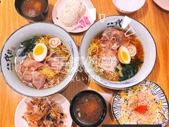 -八代目拉面(金爵万象店)