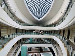 -上海滴水湖皇冠假日酒店