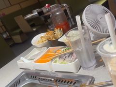 -海底捞火锅(银泰中心店)