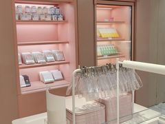-好利来(上海长宁龙之梦店)