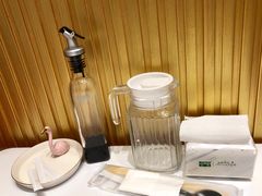餐具摆设-米兜兜米粉·新疆料理(川大店)