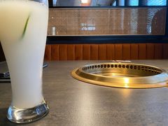 -铭牛烧肉·和牛海鲜自助(高新月牙湖店)