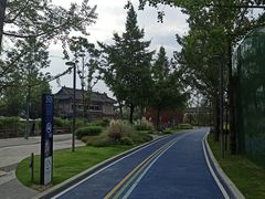 -天津京基皇冠假日酒店