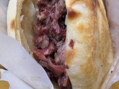 -闫家驴肉老店(华电一校店)