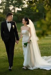 -喜爱高定婚纱摄影
