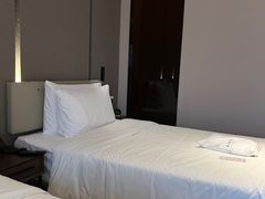 -广州高铁南站亚朵酒店