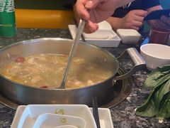 -一席地·本地鸡窝·杭帮鸡火锅(萧山银隆百货店)