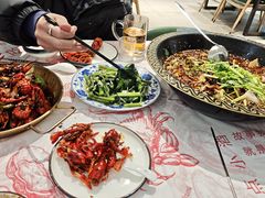 -老班长·小龙虾·鲜货烧烤大排档(金街美地店)