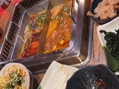-吴氏老牌坊云南鱼豆花火锅店(通江街店)