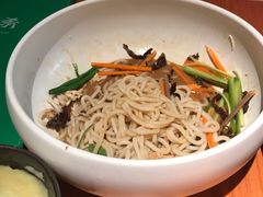 鸡丝凉米线-云海肴·汽锅鸡·云南菜(领展购物广场·中关村店)