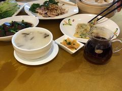 -新海利海鲜城·41年珠海老字号(夏湾店)