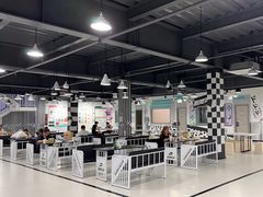 -极限PLAY运动娱乐新世界·团建派对潮玩休闲馆·室内蹦极高空游乐园