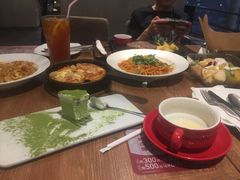 -必胜客(大悦城店)