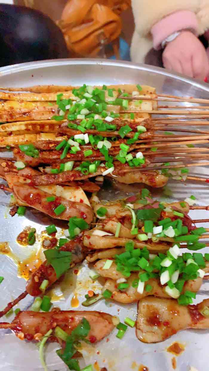 巡场范二妹独特烧烤(高县店)-"每次回高县都来这家吃,一直感觉都不错