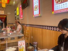 -阿婆情腊排骨火锅(金虹路店)