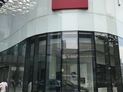 -TESLA 特斯拉(广州天环广场体验店)