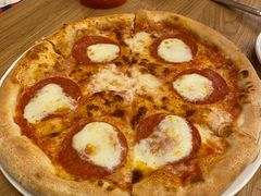 -城市大道红炉披萨烘焙坊