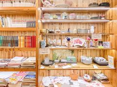 面包甜点陈列柜-顶屋咖喱(街道口总店)