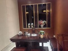 -梅花香里大酒店(郁金香路店)
