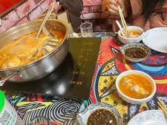 -弘烨 贵州酸汤 鱼火锅(东财店)