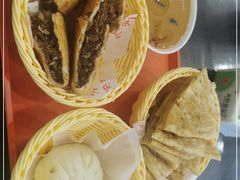 -方中山胡辣汤(成都首店)