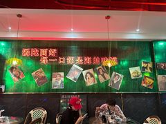 -霆记海鲜·只为这碗面(滨江店)