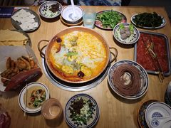 -洱火云南酸菜牛肉火锅(石景山当代商城店)